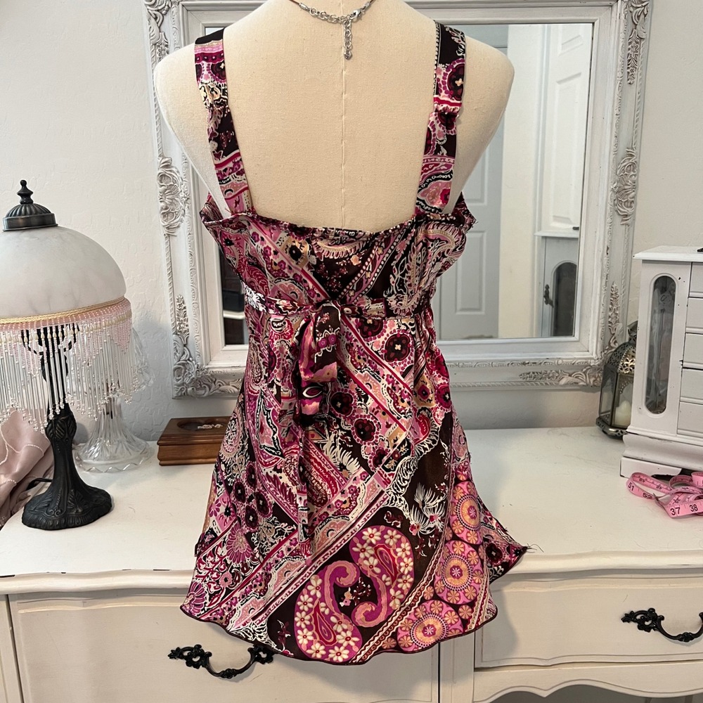vintage y2k paisley patterned babydoll tank top with tie back - Picture 4 of 5